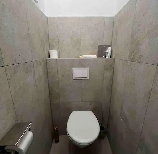 Authentic 2-bedroom Vienna