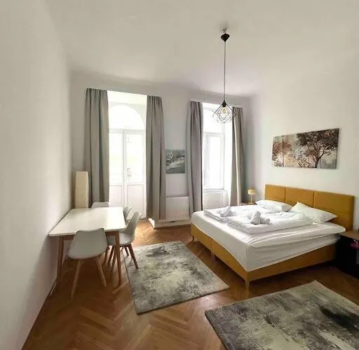 Apartment Authentic 2-bedroom *